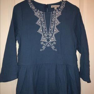 Stevie Hender never worn blouse